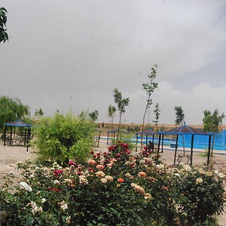 מידלת Hotel Taddart מראה חיצוני תמונה