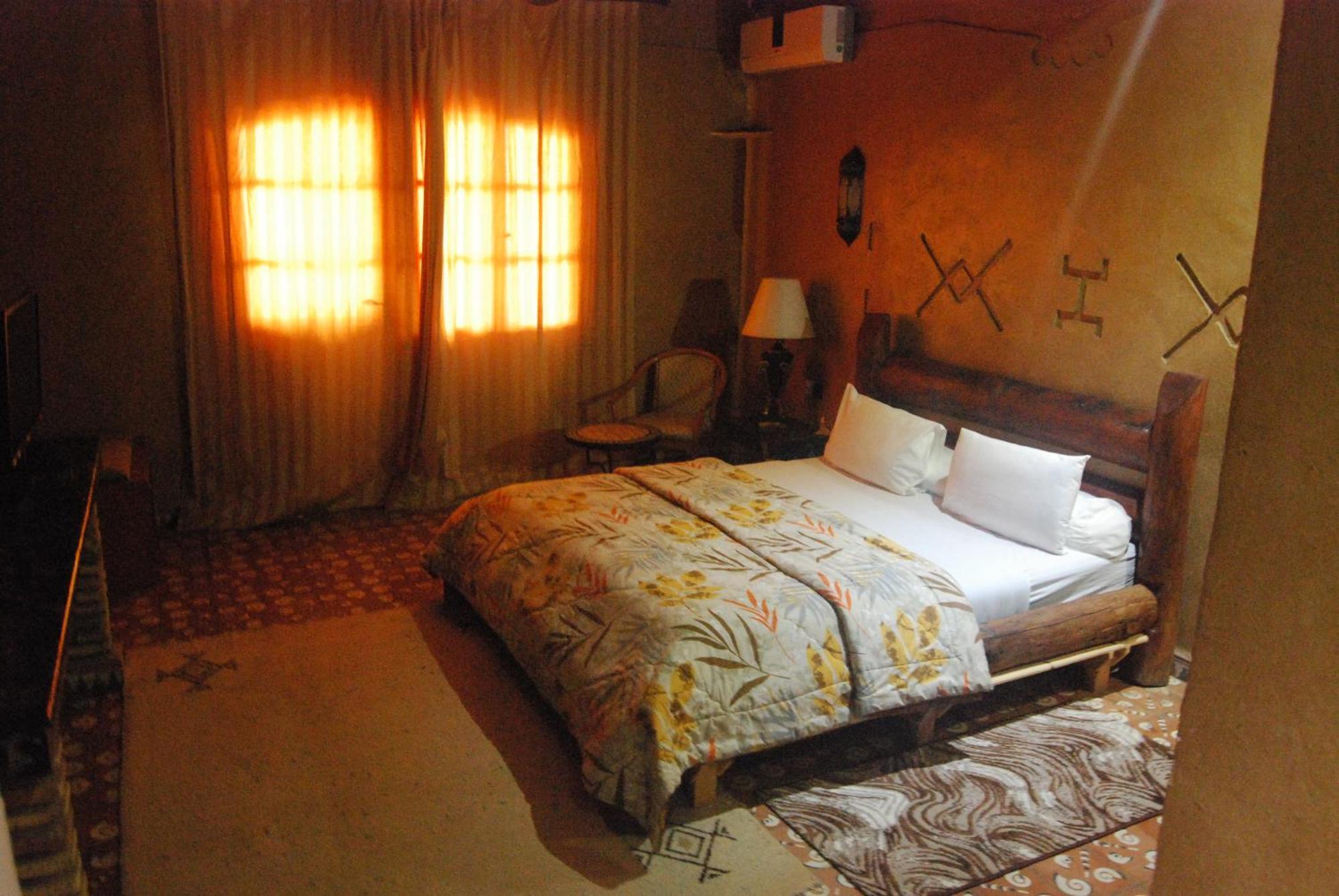 מידלת Hotel Taddart מראה חיצוני תמונה