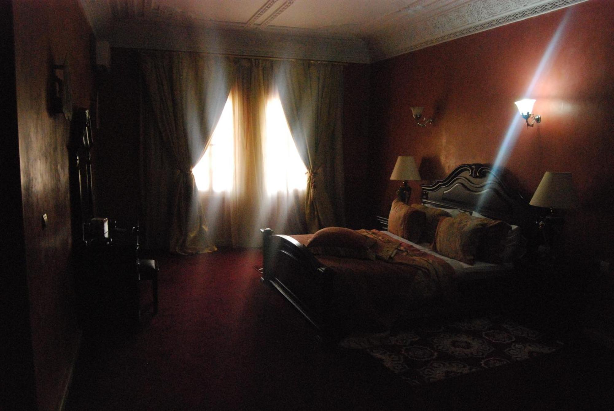 מידלת Hotel Taddart מראה חיצוני תמונה