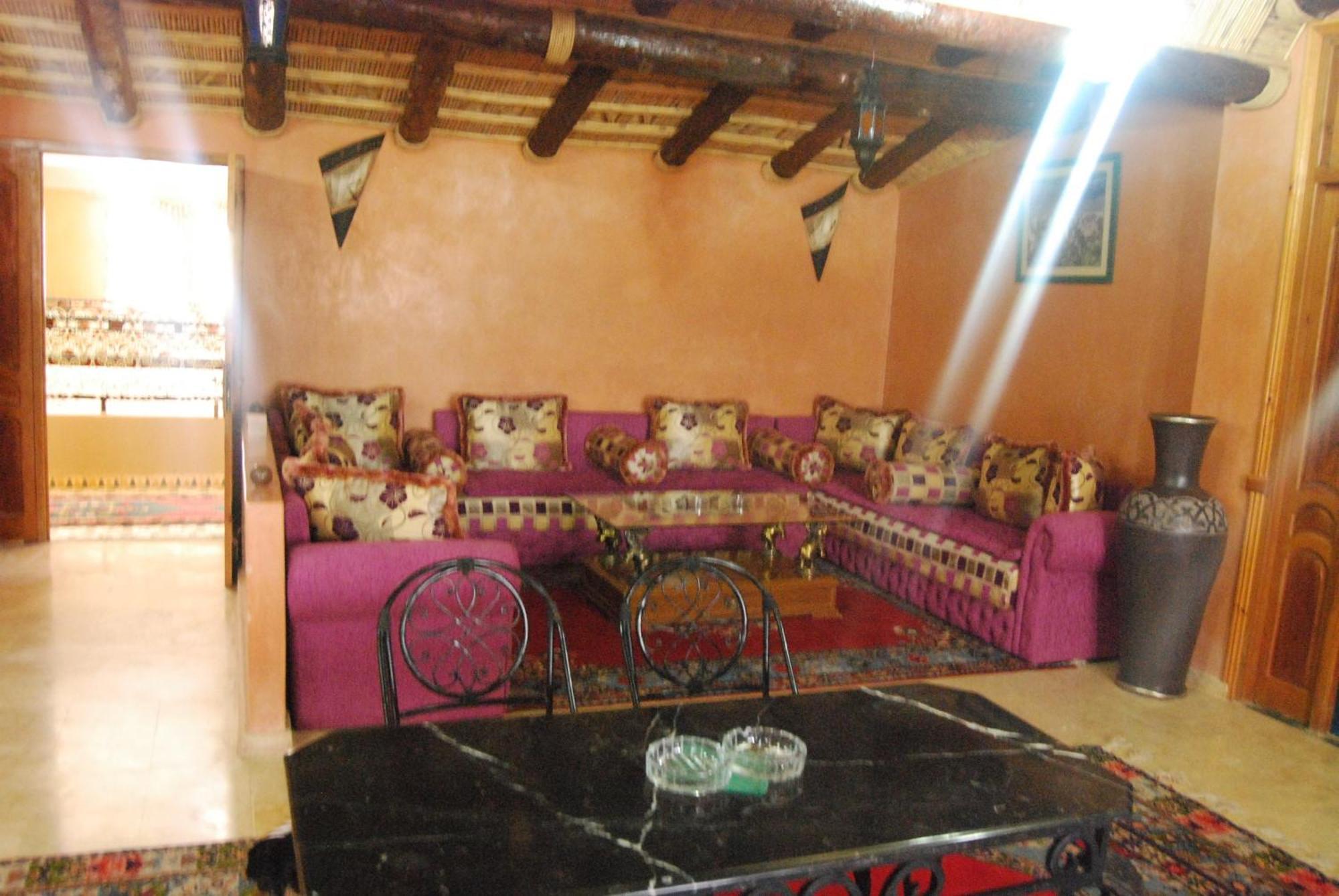 מידלת Hotel Taddart מראה חיצוני תמונה
