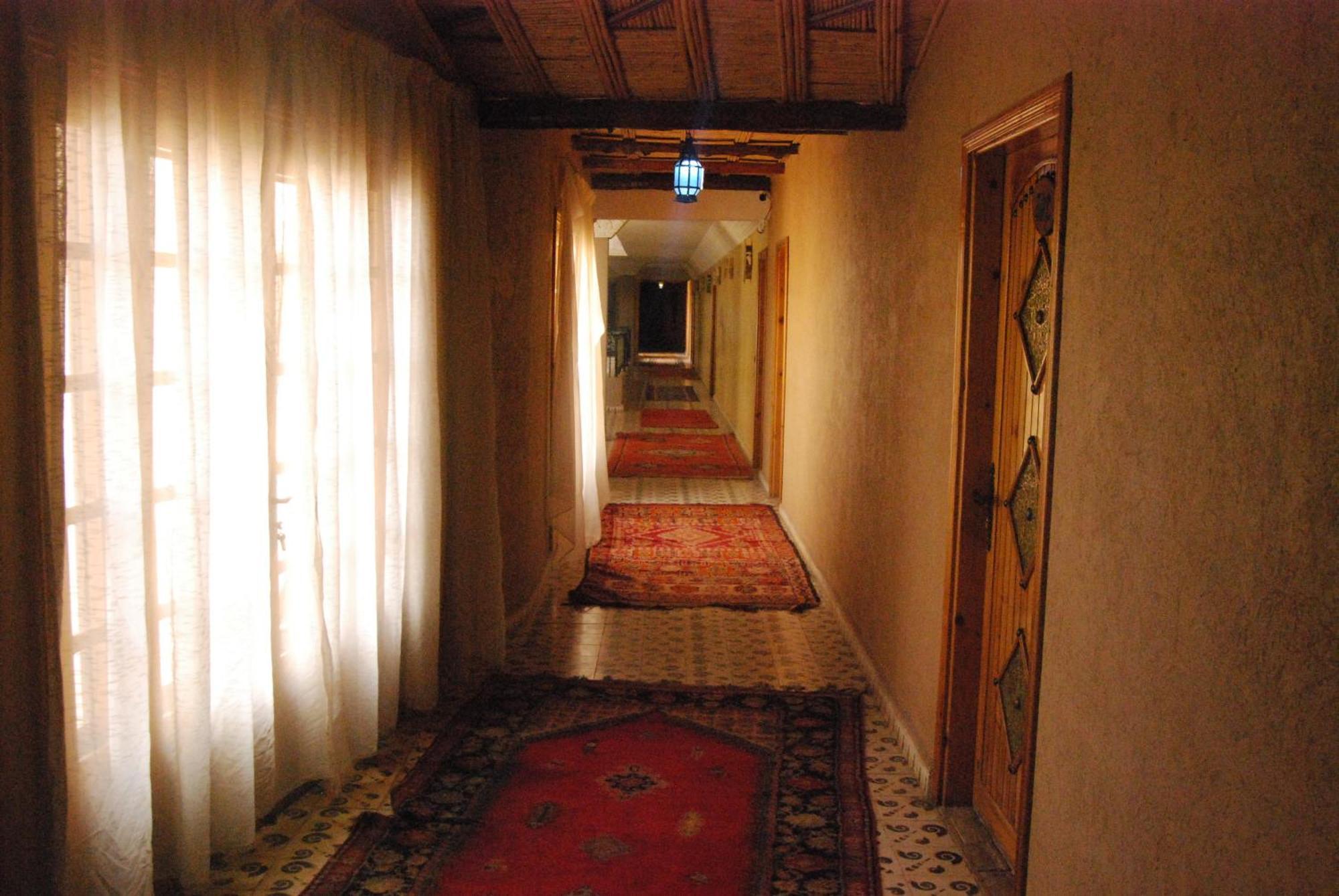מידלת Hotel Taddart מראה חיצוני תמונה