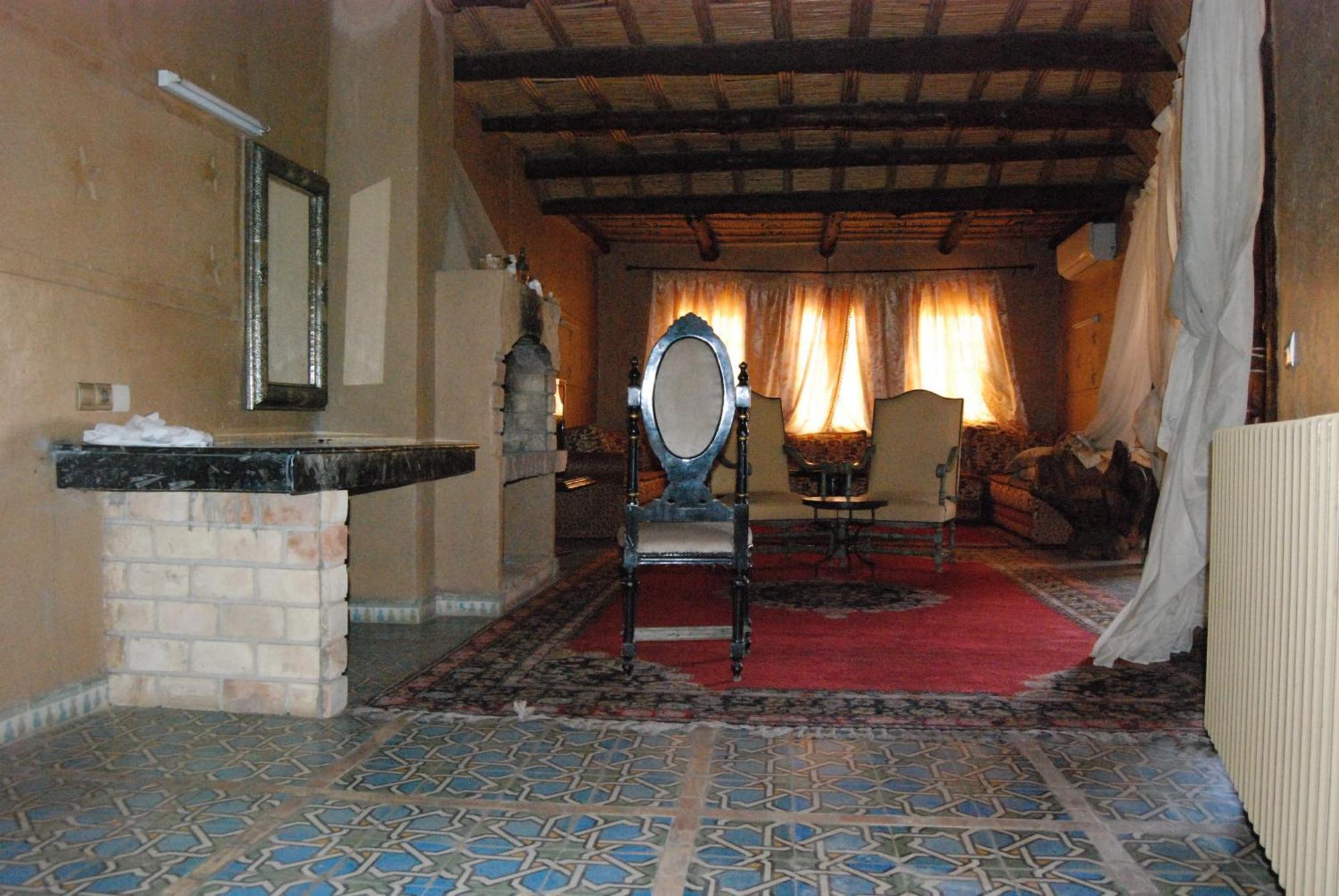 מידלת Hotel Taddart מראה חיצוני תמונה
