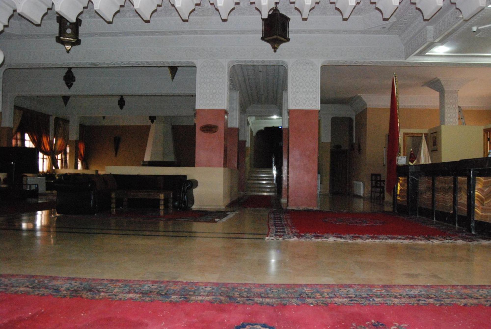 מידלת Hotel Taddart מראה חיצוני תמונה