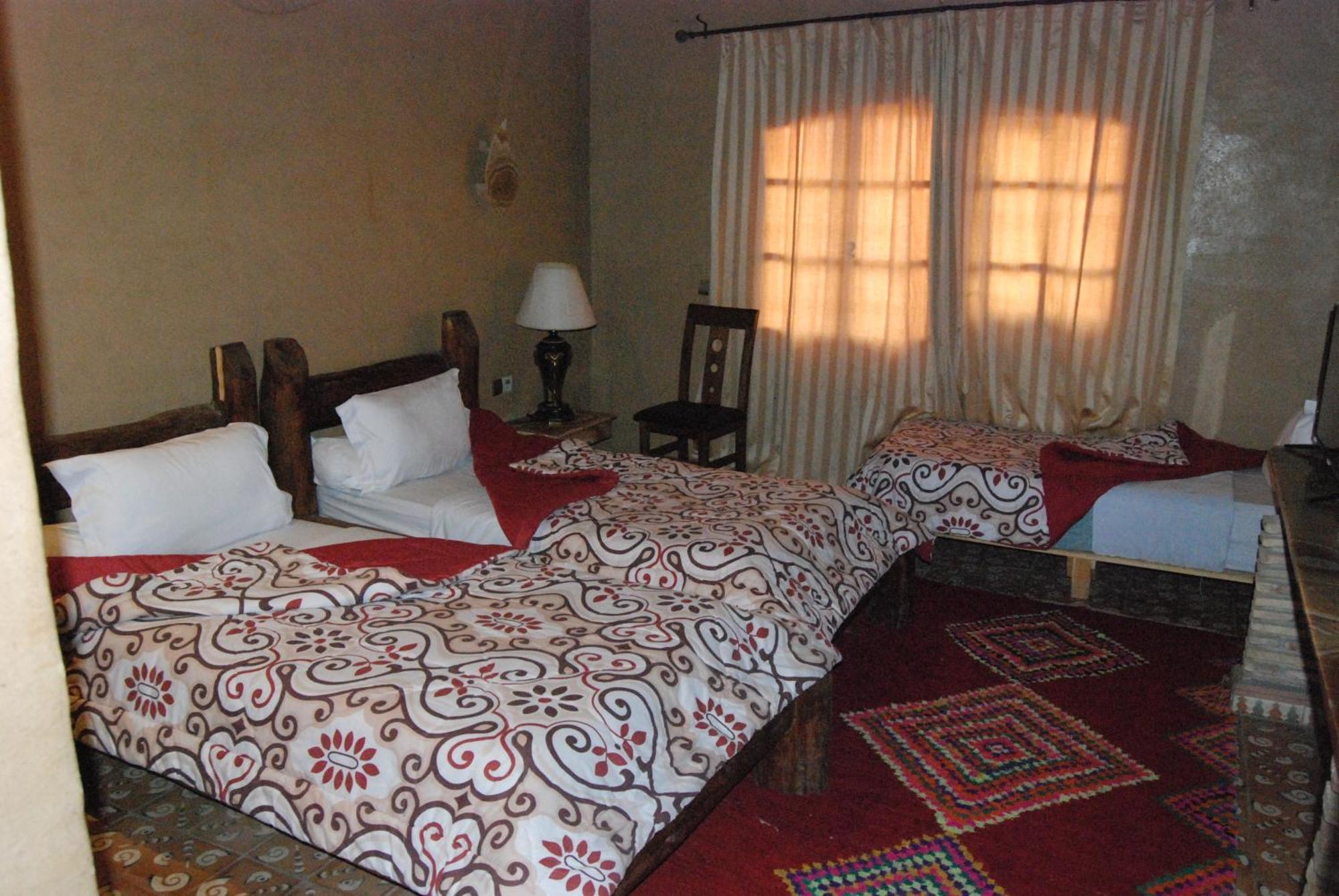 מידלת Hotel Taddart מראה חיצוני תמונה